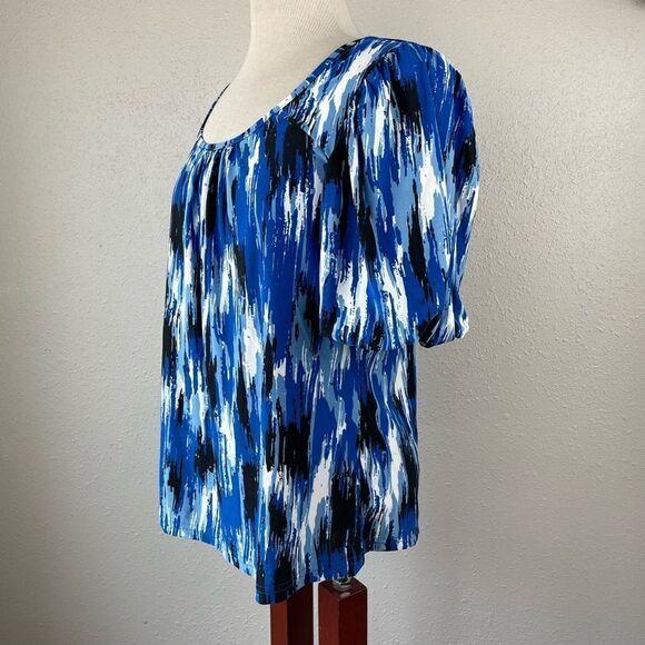 Passports Half Sleeve Blouse Top Size M EUC - Picture 3 of 7